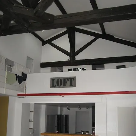 Loft 200m2 14 Couchages Pres Du Port 別荘